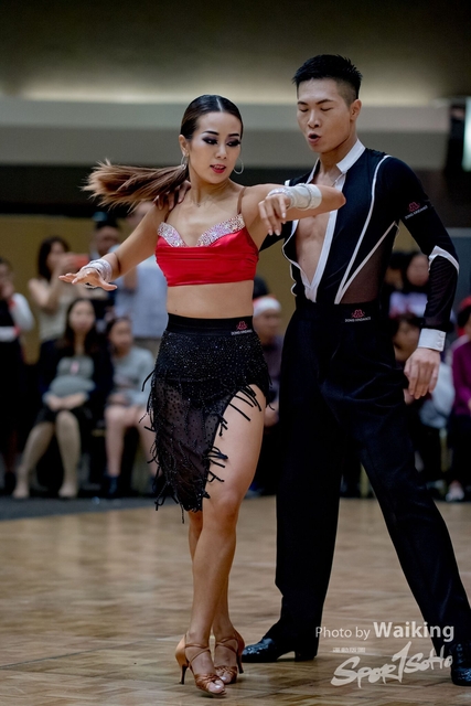 2019-12-25 Dance 1275