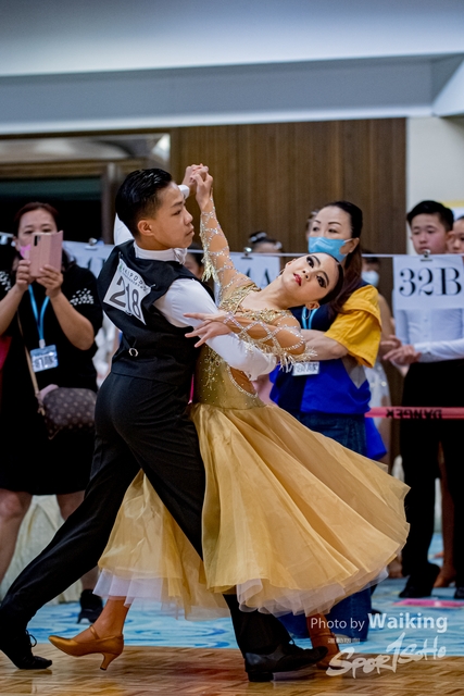 2020-10-18 Dance 0714