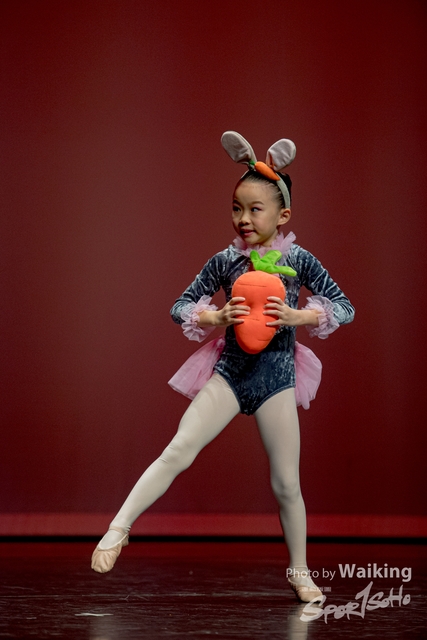 2020-10-18 Solo Dance 0076