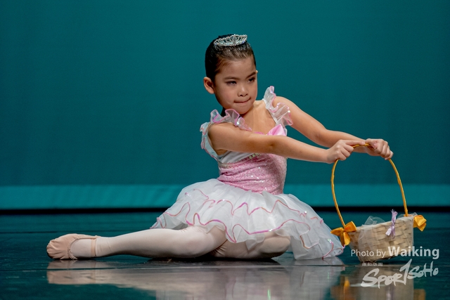 2020-10-18 Solo Dance 0100