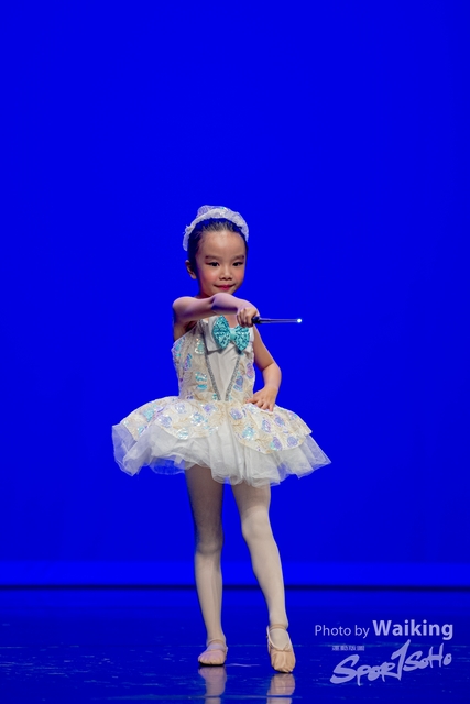 2020-10-18 Solo Dance 0102