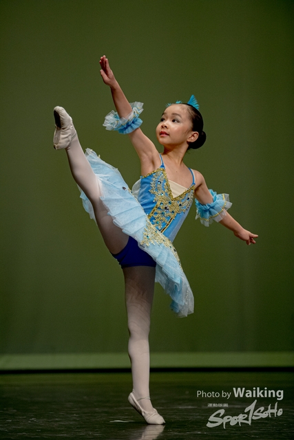 2020-10-18 Solo Dance 0127