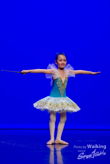 2020-10-18 Solo Dance 0136