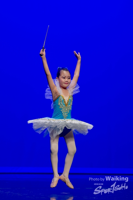2020-10-18 Solo Dance 0137