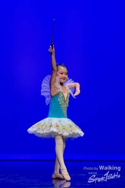 2020-10-18 Solo Dance 0138