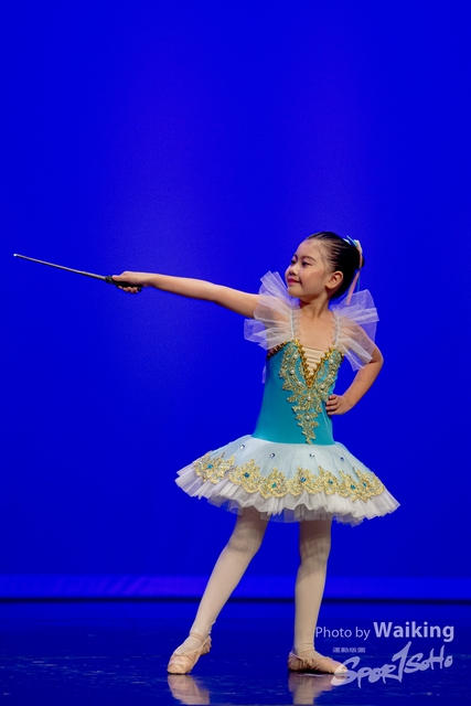 2020-10-18 Solo Dance 0139