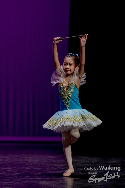 2020-10-18 Solo Dance 0142