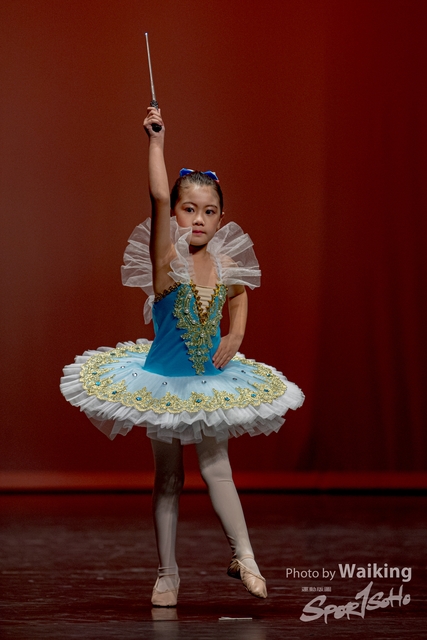 2020-10-18 Solo Dance 0146
