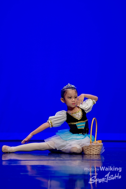 2020-10-18 Solo Dance 0156