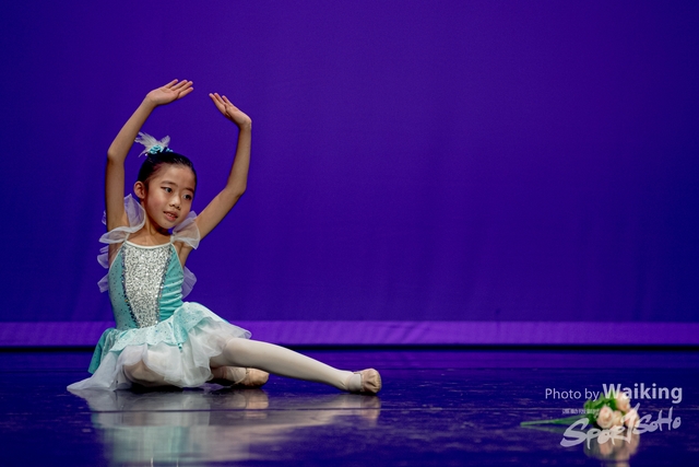 2020-10-18 Solo Dance 0158