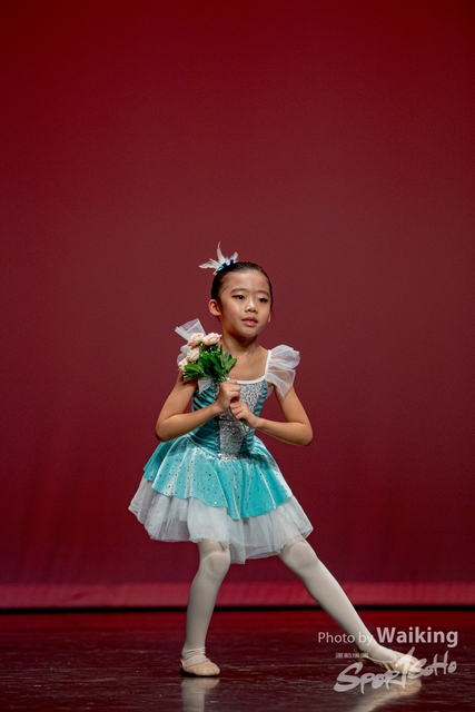 2020-10-18 Solo Dance 0160