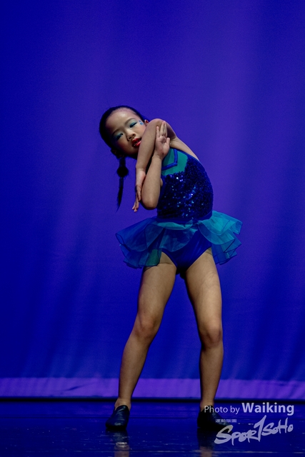 2020-10-18 Solo Dance 1689