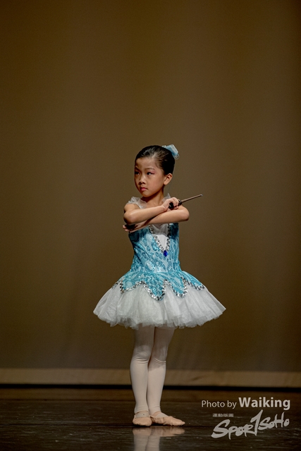 2020-10-18 Solo Dance 0184