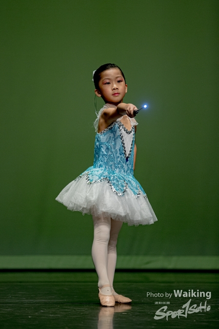 2020-10-18 Solo Dance 0186