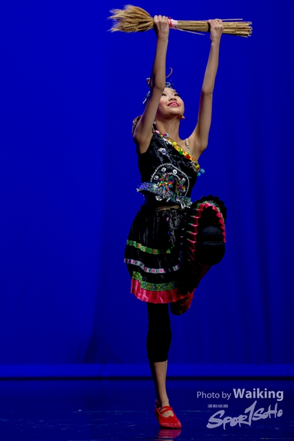 2020-10-18 Solo Dance 0876