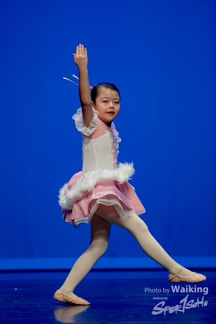 2020-10-18 Solo Dance 0208