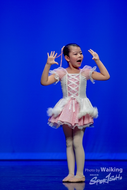 2020-10-18 Solo Dance 0210