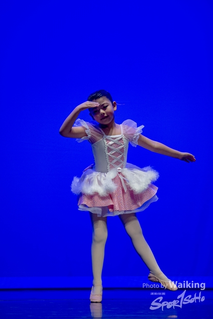 2020-10-18 Solo Dance 0211