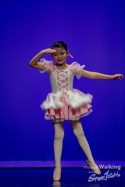 2020-10-18 Solo Dance 0216