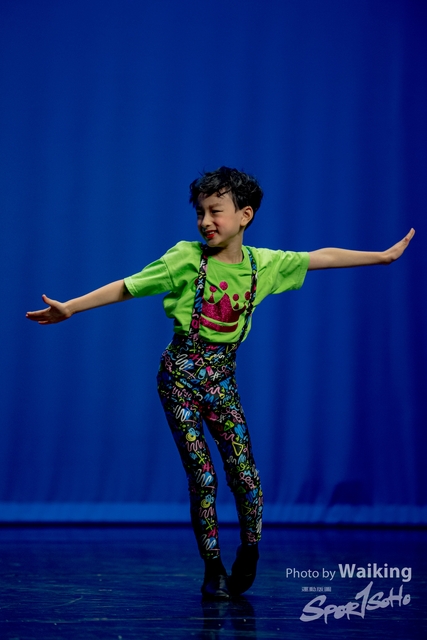 2020-10-18 Solo Dance 1780