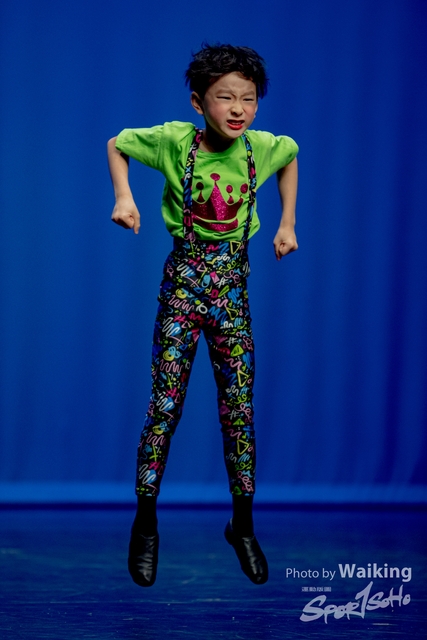 2020-10-18 Solo Dance 1783