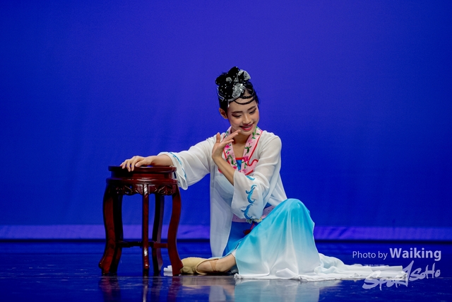 2020-10-18 Solo Dance 0948