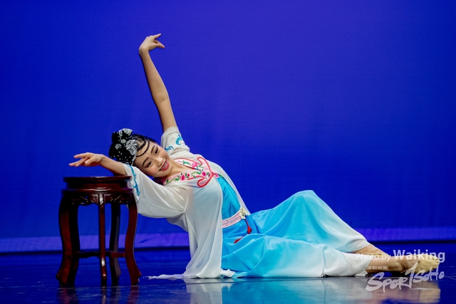 2020-10-18 Solo Dance 0950