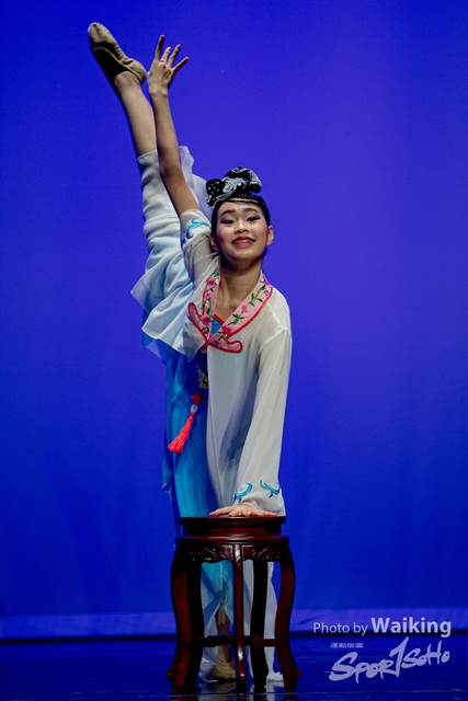 2020-10-18 Solo Dance 0952