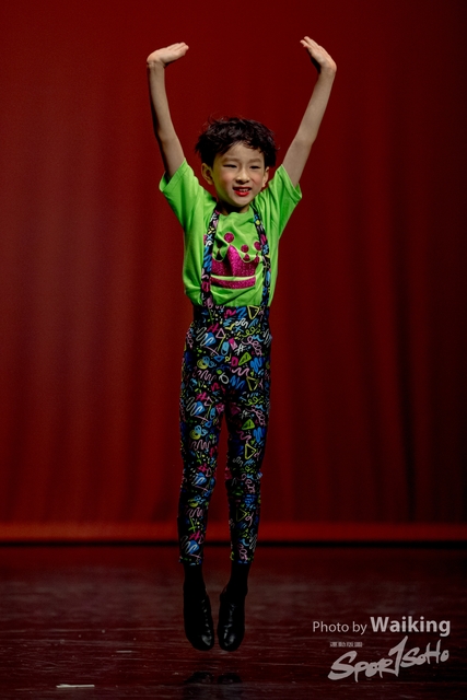 2020-10-18 Solo Dance 1792