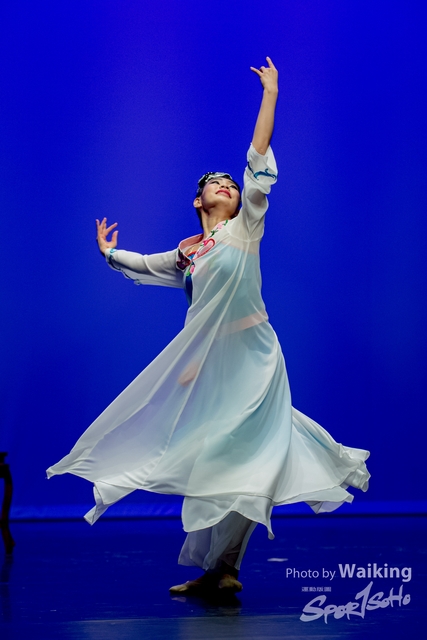 2020-10-18 Solo Dance 0959