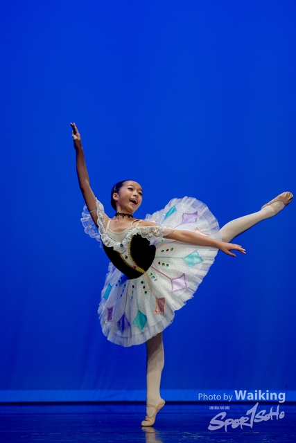 2020-10-18 Solo Dance 0288
