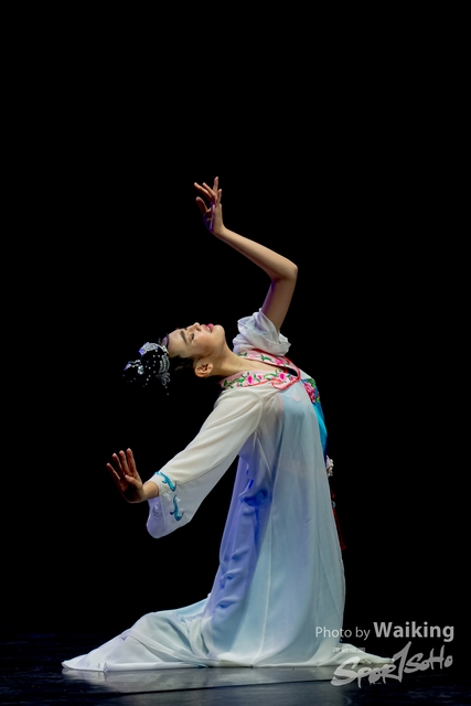 2020-10-18 Solo Dance 0978