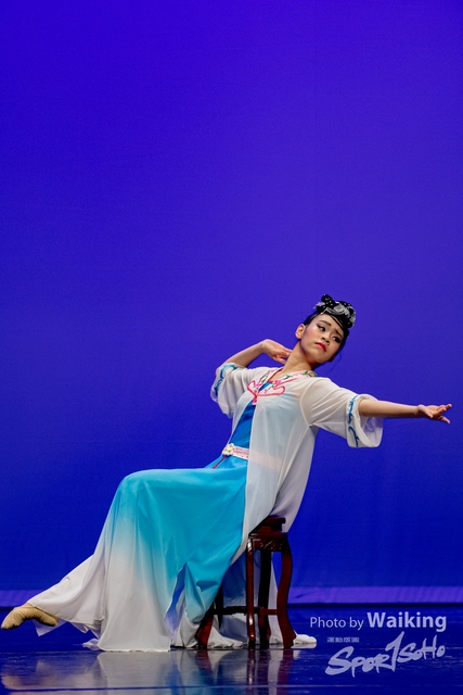 2020-10-18 Solo Dance 0983
