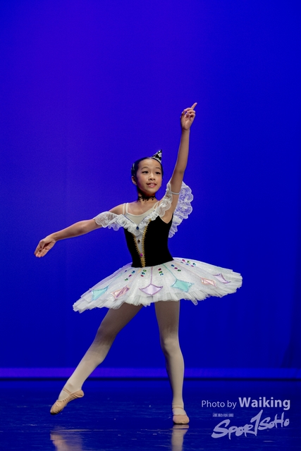 2020-10-18 Solo Dance 0310
