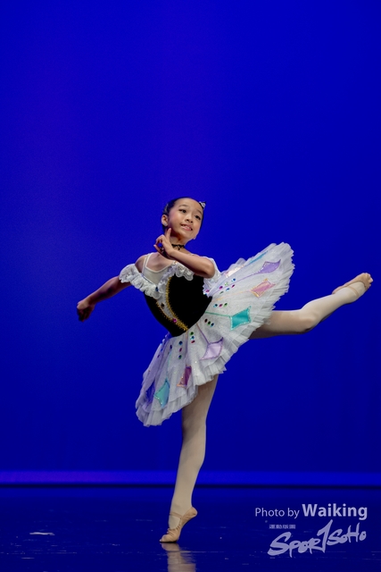 2020-10-18 Solo Dance 0311