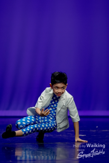 2020-10-18 Solo Dance 1835