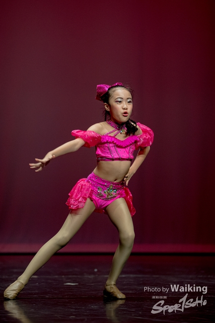 2020-10-18 Solo Dance 1837