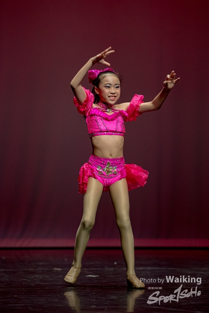 2020-10-18 Solo Dance 1840