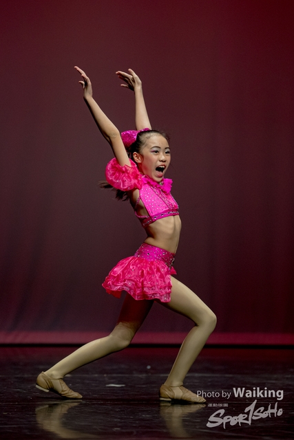 2020-10-18 Solo Dance 1841