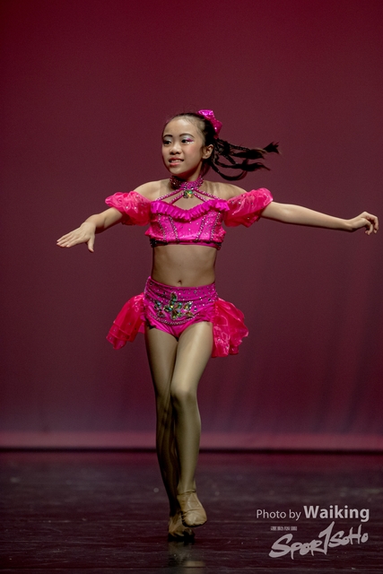 2020-10-18 Solo Dance 1843