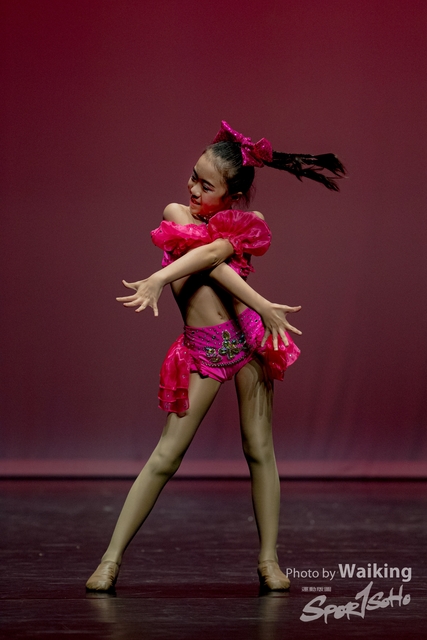 2020-10-18 Solo Dance 1845