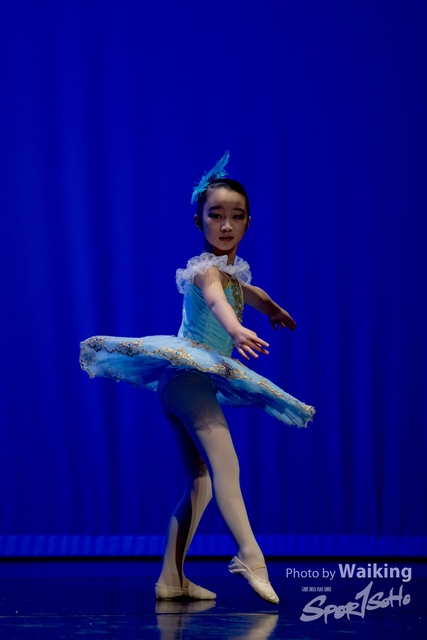 2020-10-18 Solo Dance 0331