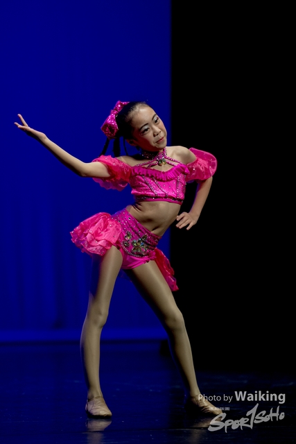 2020-10-18 Solo Dance 1851