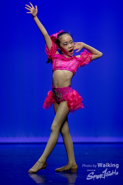 2020-10-18 Solo Dance 1856
