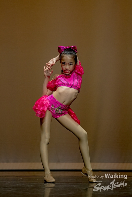 2020-10-18 Solo Dance 1860