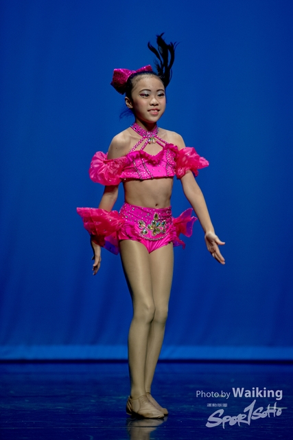 2020-10-18 Solo Dance 1864