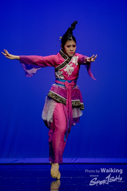 2020-10-18 Solo Dance 1025