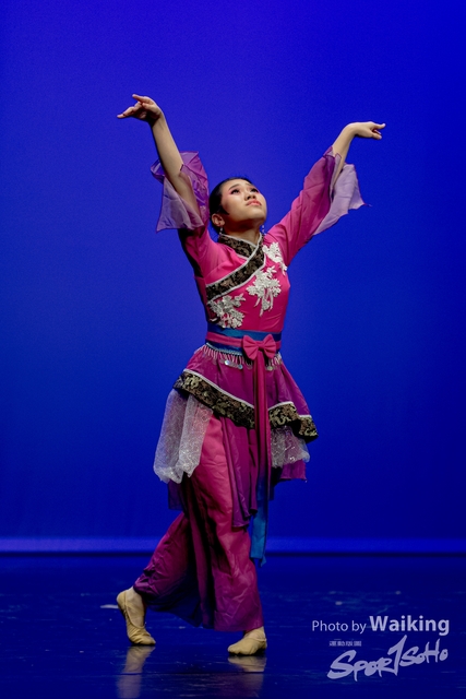 2020-10-18 Solo Dance 1027