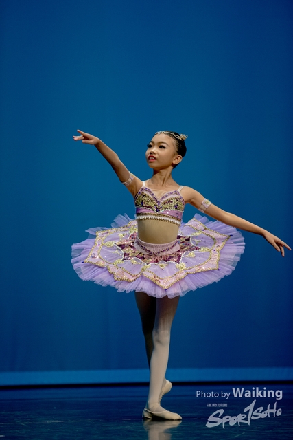 2020-10-18 Solo Dance 0357