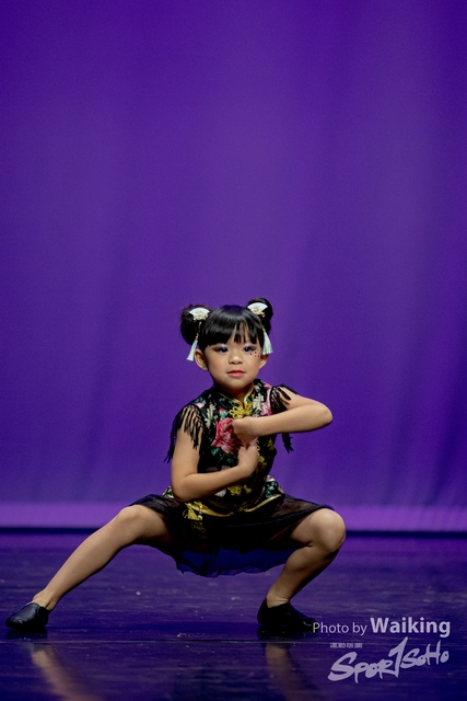 2020-10-18 Solo Dance 1874
